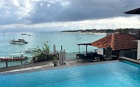 Lembongan Lux Villas